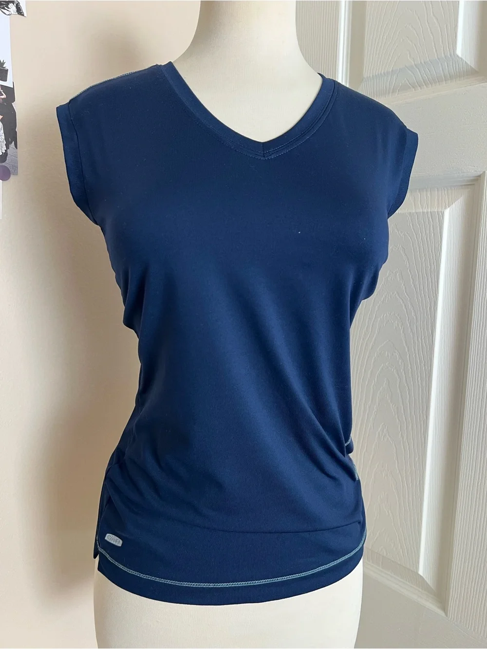 ALO Yoga Navy V-Neck Cap-Sleeve Tank